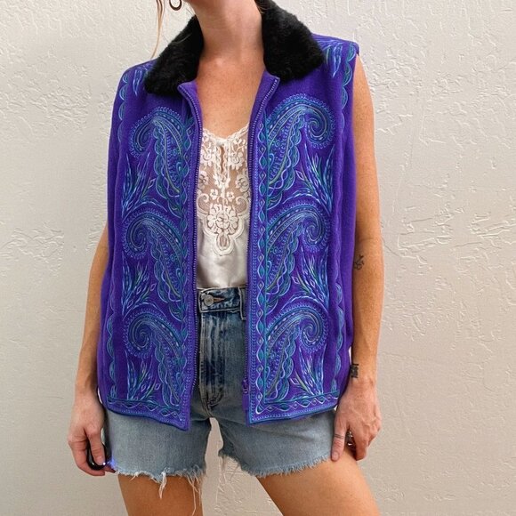 Vintage Bob Mackie Purple Embroidered Fur Trim Zip Up Fleece Vest - Picture 1 of 7